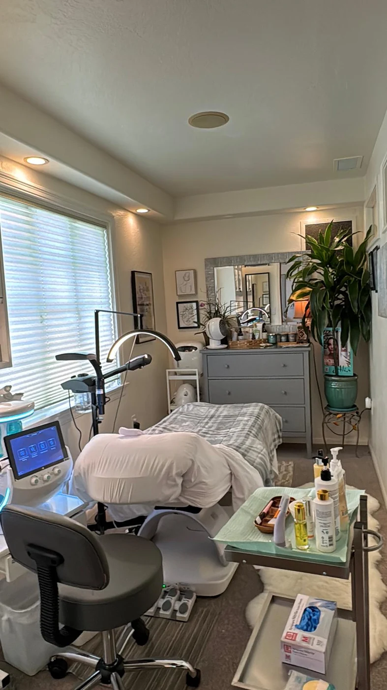 Alia Facial Care interior